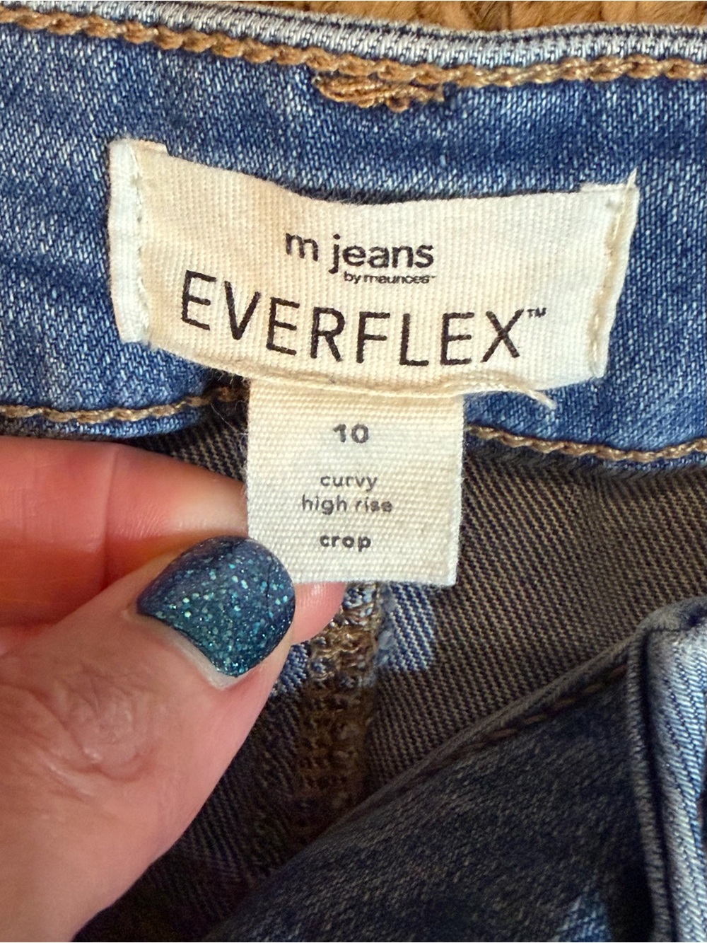 M Jeans Everflex Curvy Crop Jeans, Size 10 - Picture 3 of 6